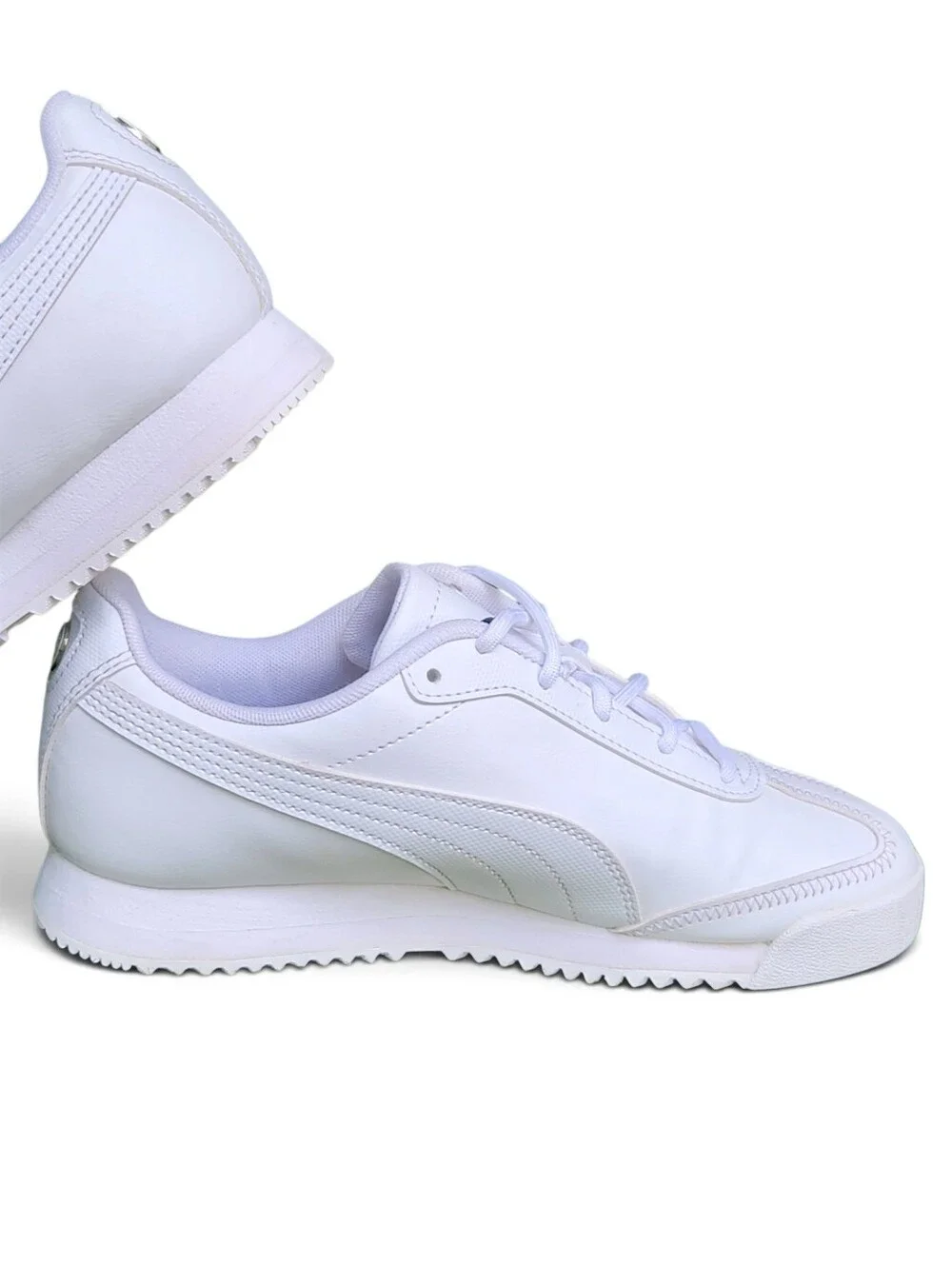 Puma BMW Motorsport Roma Classic Casual White/Blue/Red Big Boys Size 5 Youth